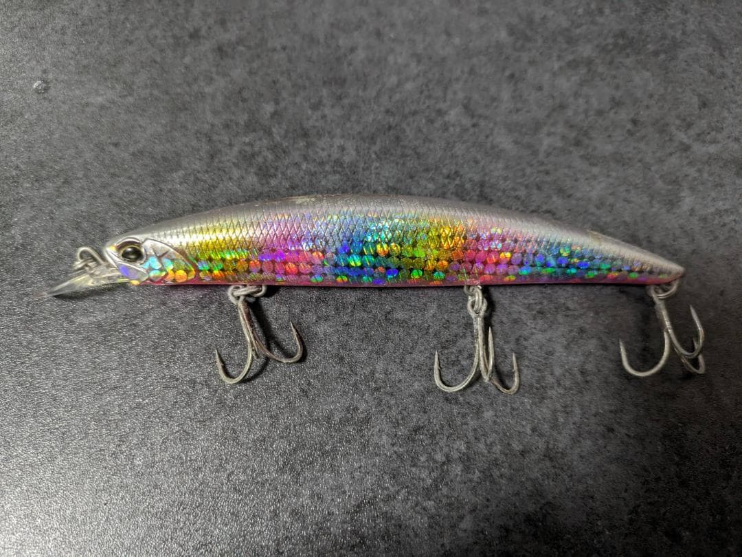 総計100点以上！コモモ＆エリ10　シーバスルアー多め　ワインドなどまとめ売り！