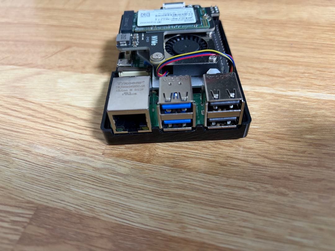 Raspberry Pi 5 メモリ8GB セット SSD増設済