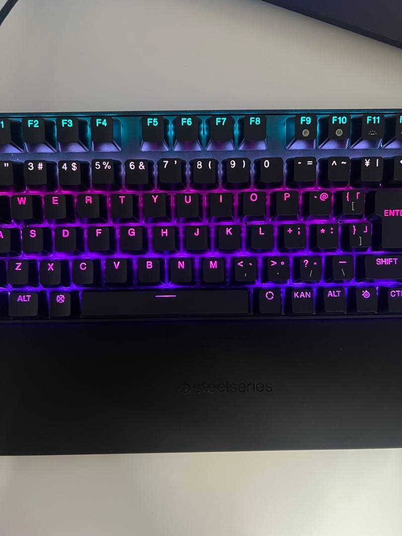 SteelSeries Apex Pro TKL メカニカルキーボード