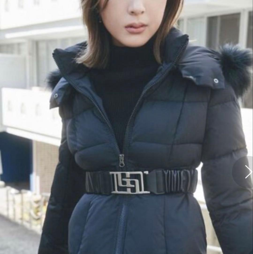 GYDAブラックショートダウンジャケットベルト付き