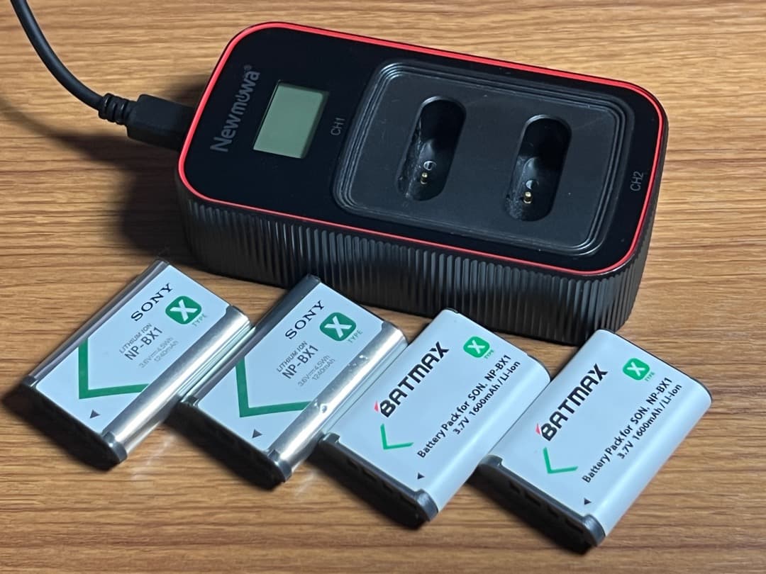 SONY VLOGCAM ZV-1 ＋広角レンズ＋外付マイク＋バッテリ充電器