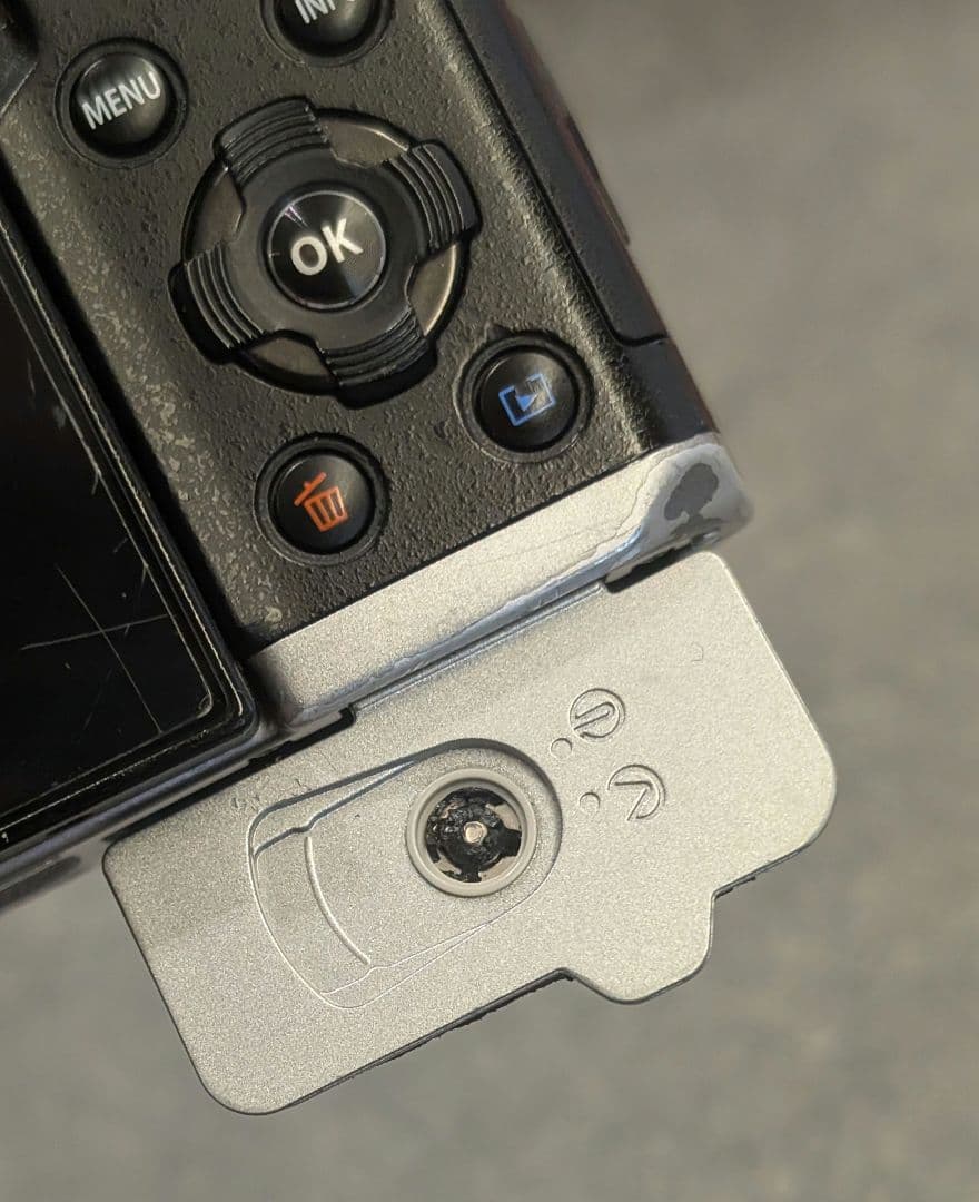 【ジャンク】OLYMPUS OM-D EM-5 markⅡ　ボディ