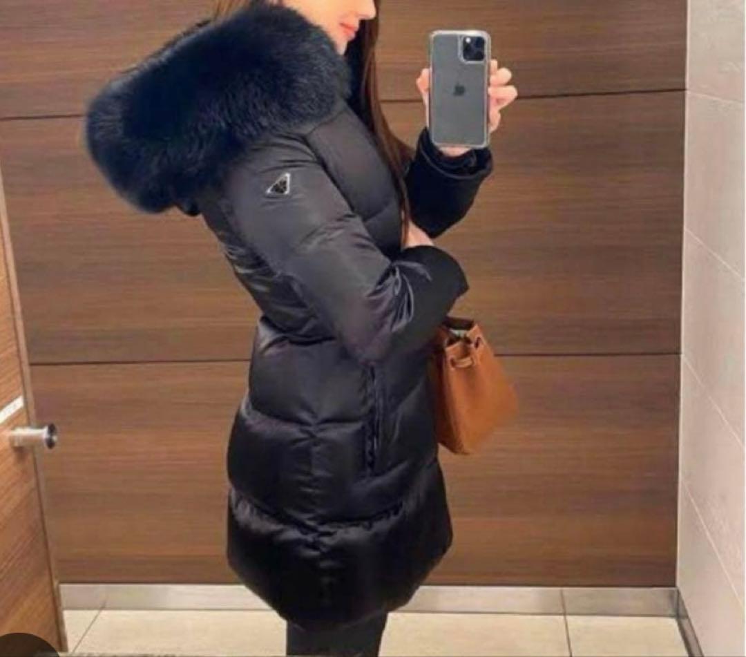 PRADA プラダ　ダウンコート　ジャケット　ファー　岡部あゆみ　黒　36サイズ