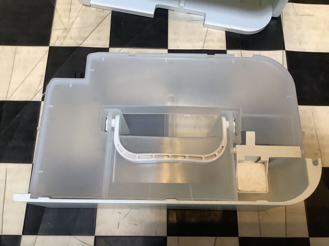 Tupperware 衣類除湿乾燥機