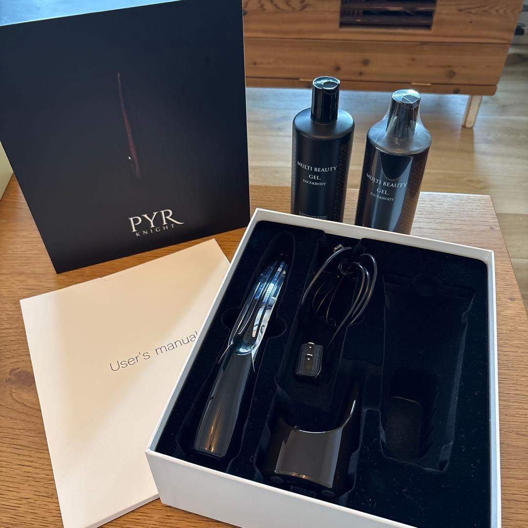 PYR 充電式美顔器 マルチビューティージェル2本付き