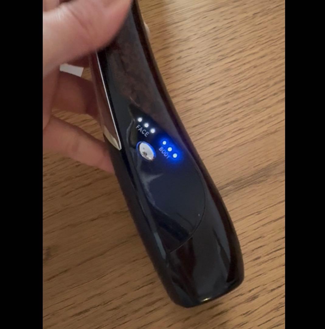 PYR 充電式美顔器 マルチビューティージェル2本付き