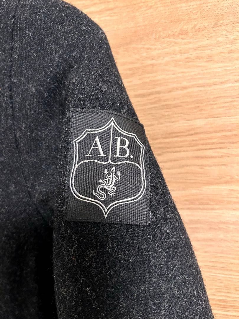 【新品未使用タグ付き】アニエス・ベー　キッズアウター　コート12 ans 140