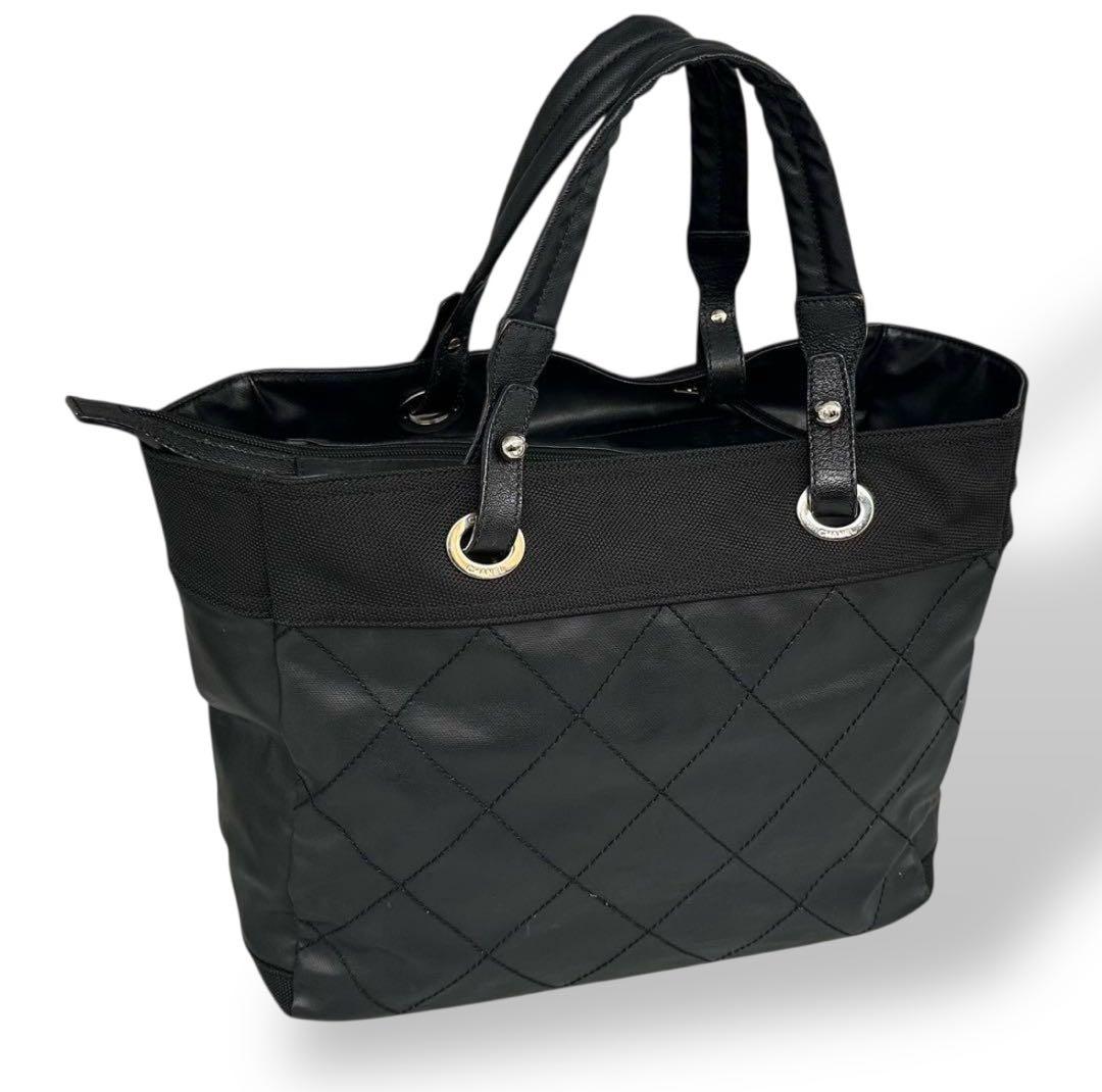 【未使用に少し近い】　シャネル パリビアリッツMM マザー A4 肩掛け　黒