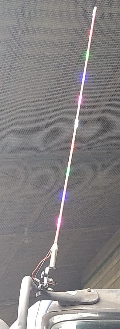 流れるLEDレインボーアンテナ　24V車　中古　デコトラ