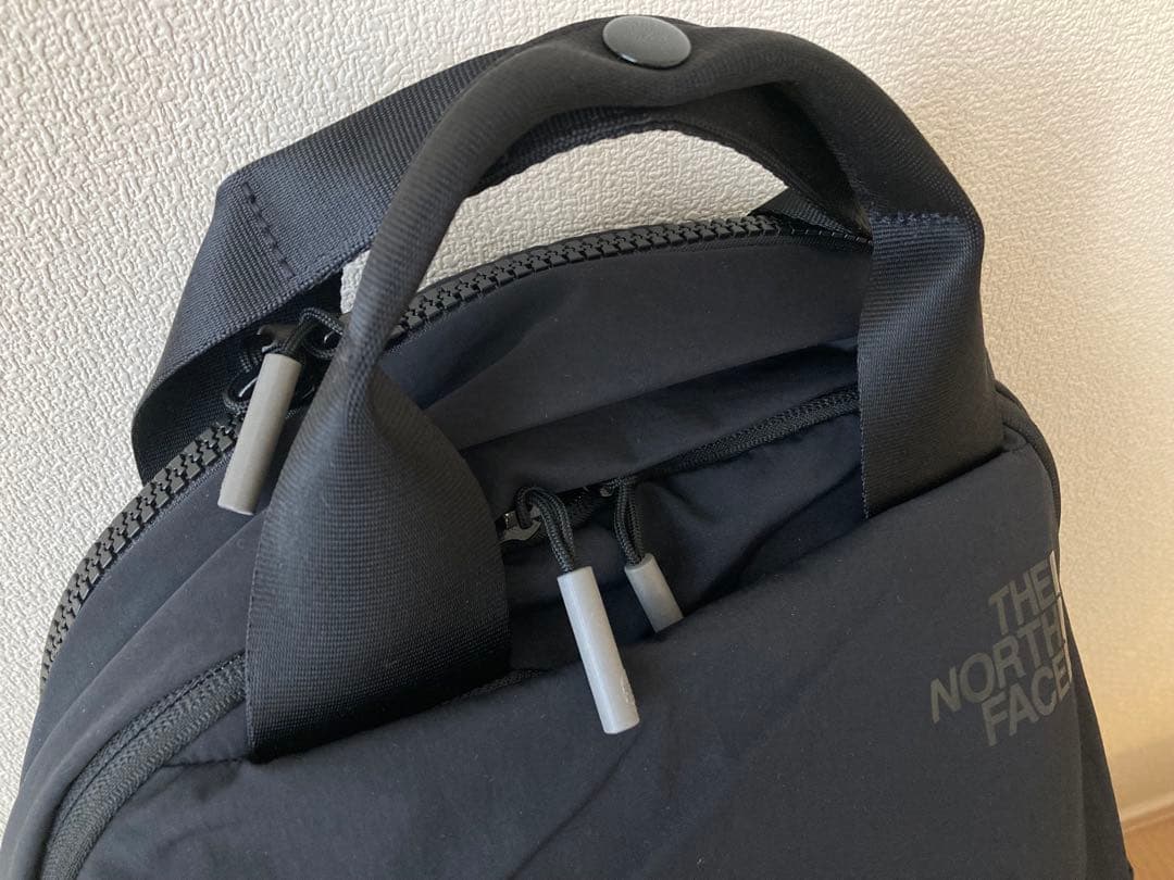 使用僅か超美品☆THE NORTH FACE ネバーストップデイパック18L