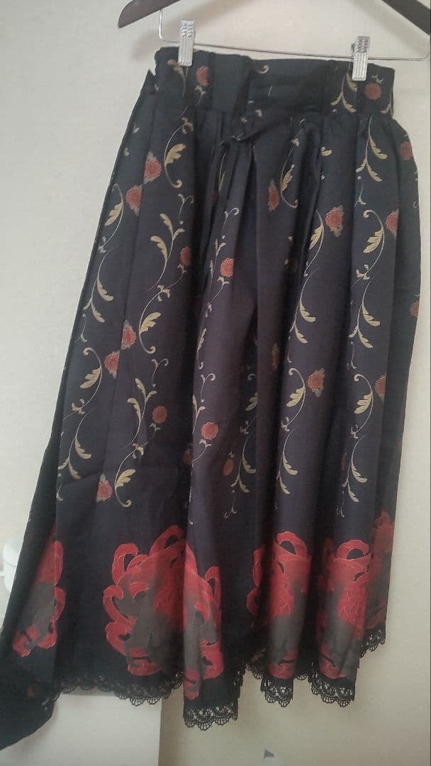 アクシーズファム 菊と狐 ブラウス ハーフボンネット スカート