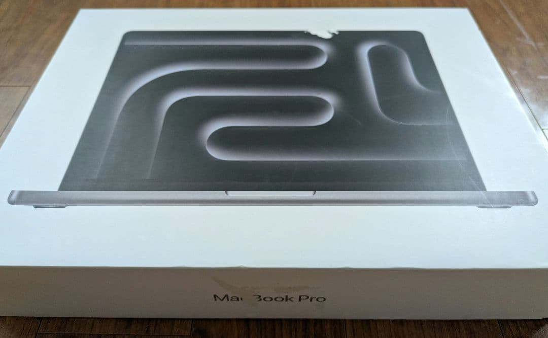 【美品】MacbookPro M3 14インチ(2023年モデル) メモリ8GB