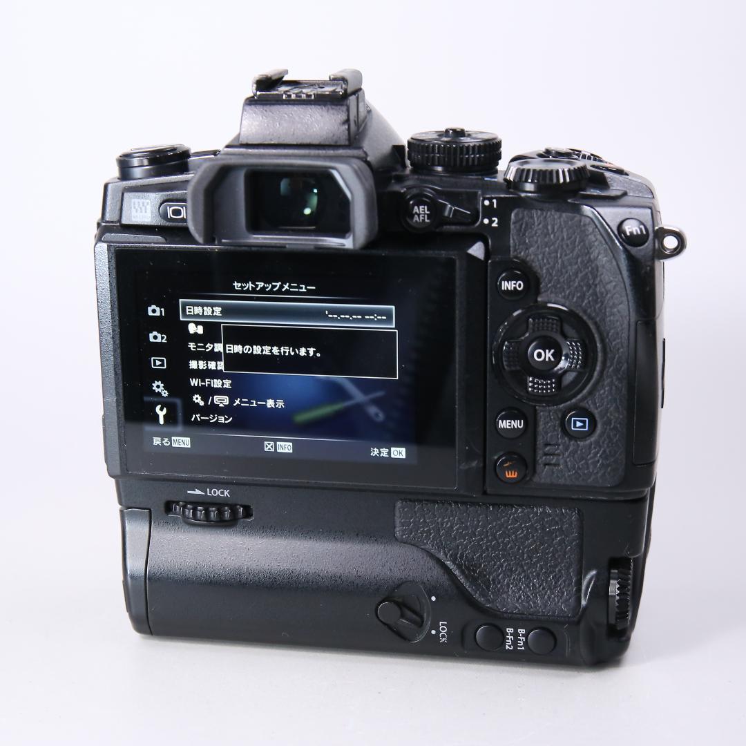 ☆フラッグシップ☆ OLYMPUS OM-D E-M1 ミラーレス一眼　＃393