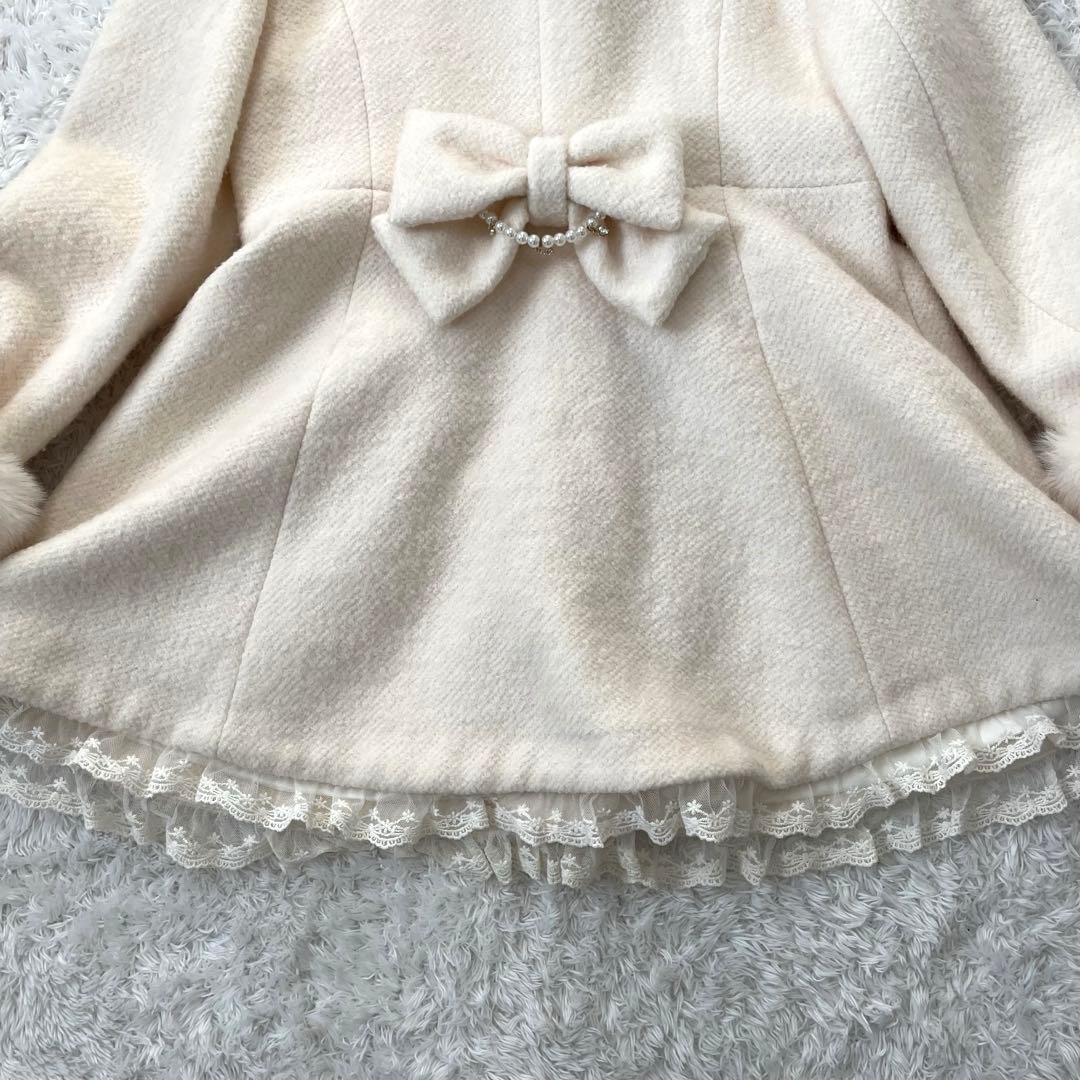 【美品】リズリサ　ダブルハートベルトメッセージコート Aライン 白 3way