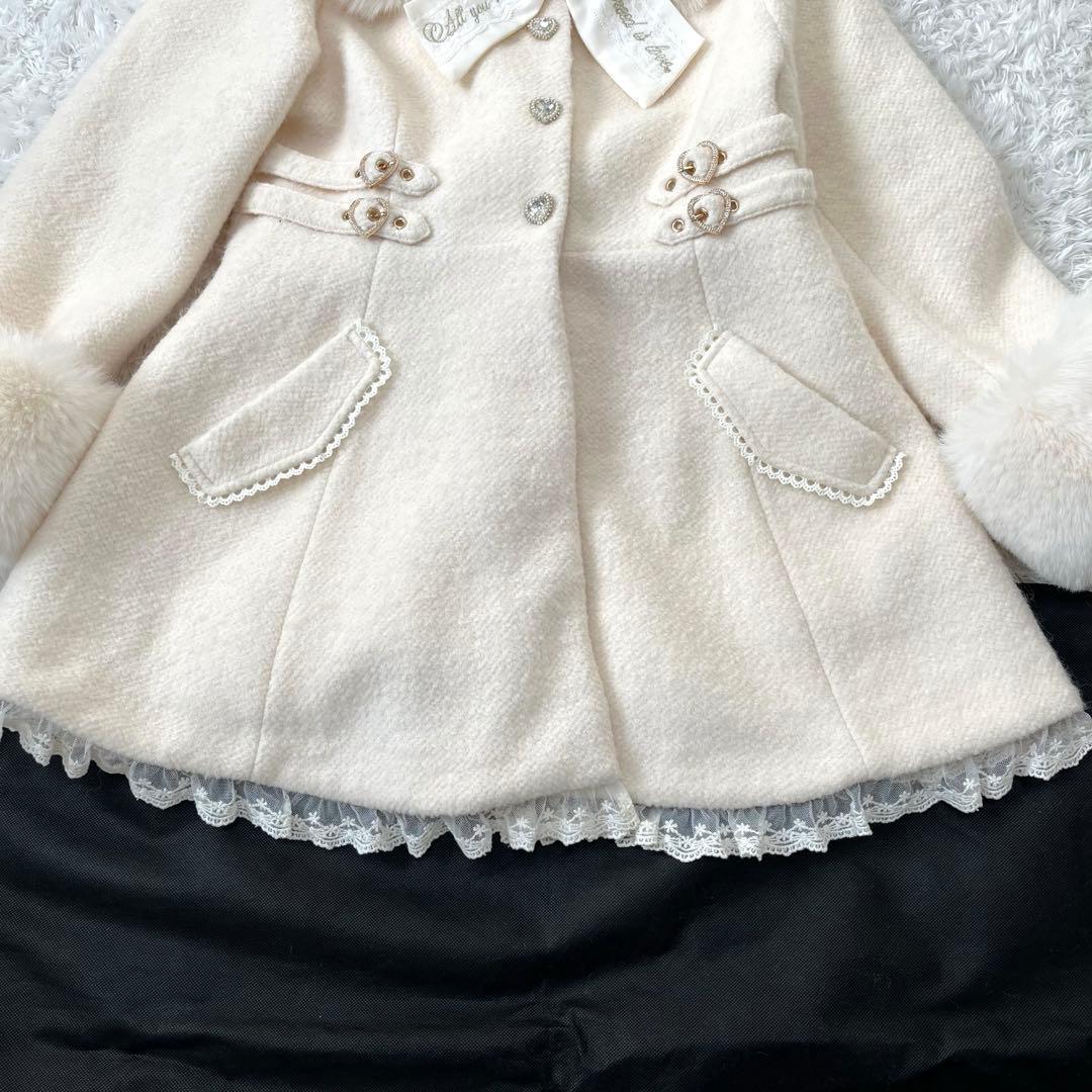 【美品】リズリサ　ダブルハートベルトメッセージコート Aライン 白 3way