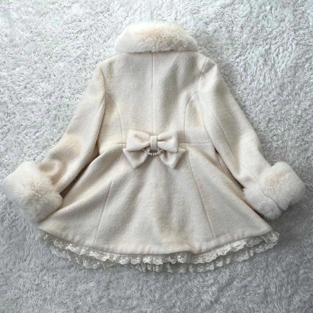 【美品】リズリサ　ダブルハートベルトメッセージコート Aライン 白 3way