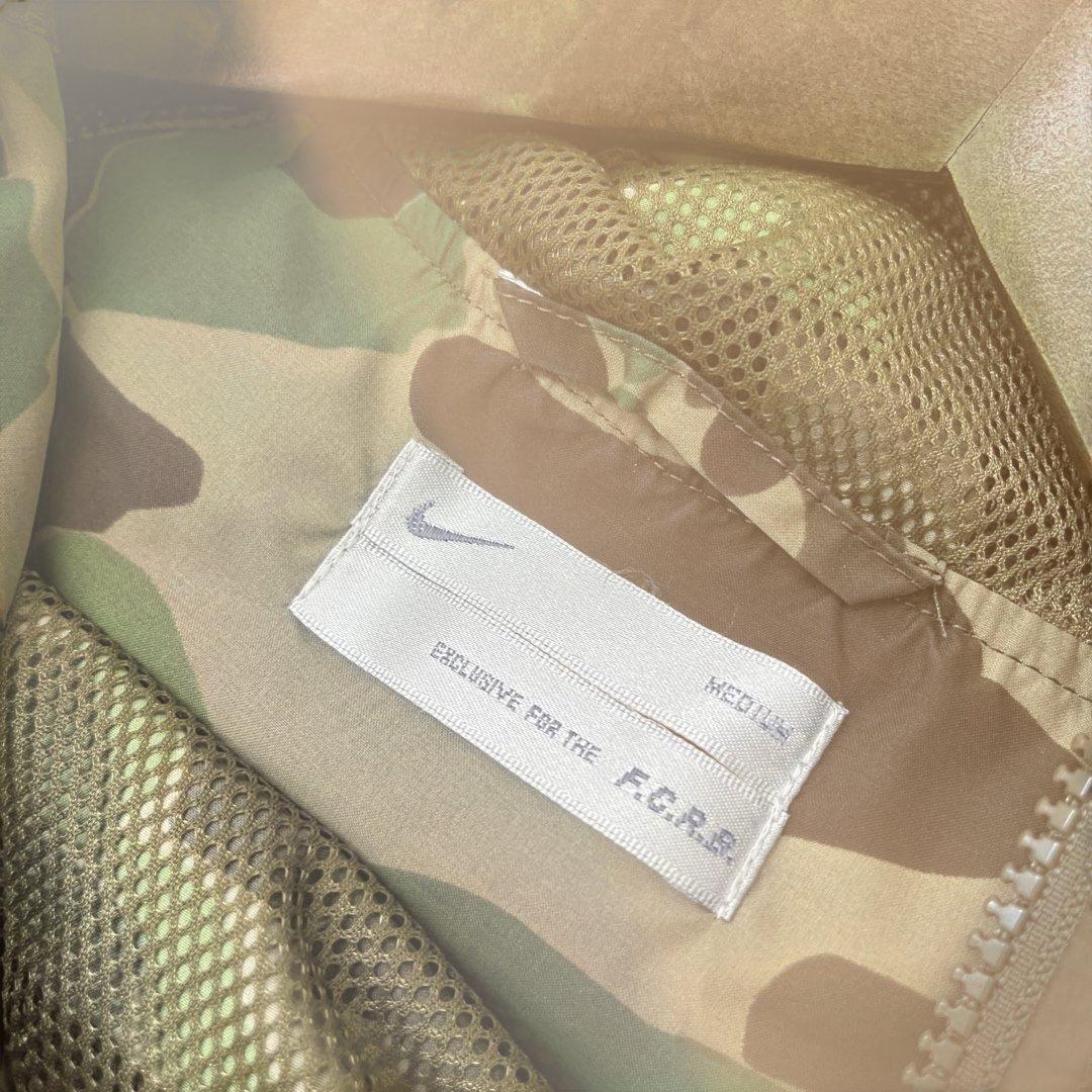 FCRB カモフラ　パーカー