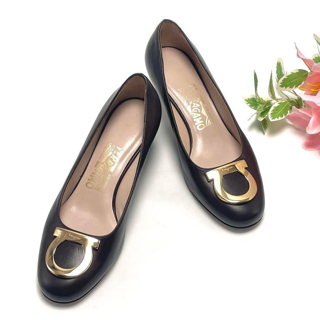 最終価格 Ferragamo フェラガモ ガンチーニ カーフ レザー パンプス