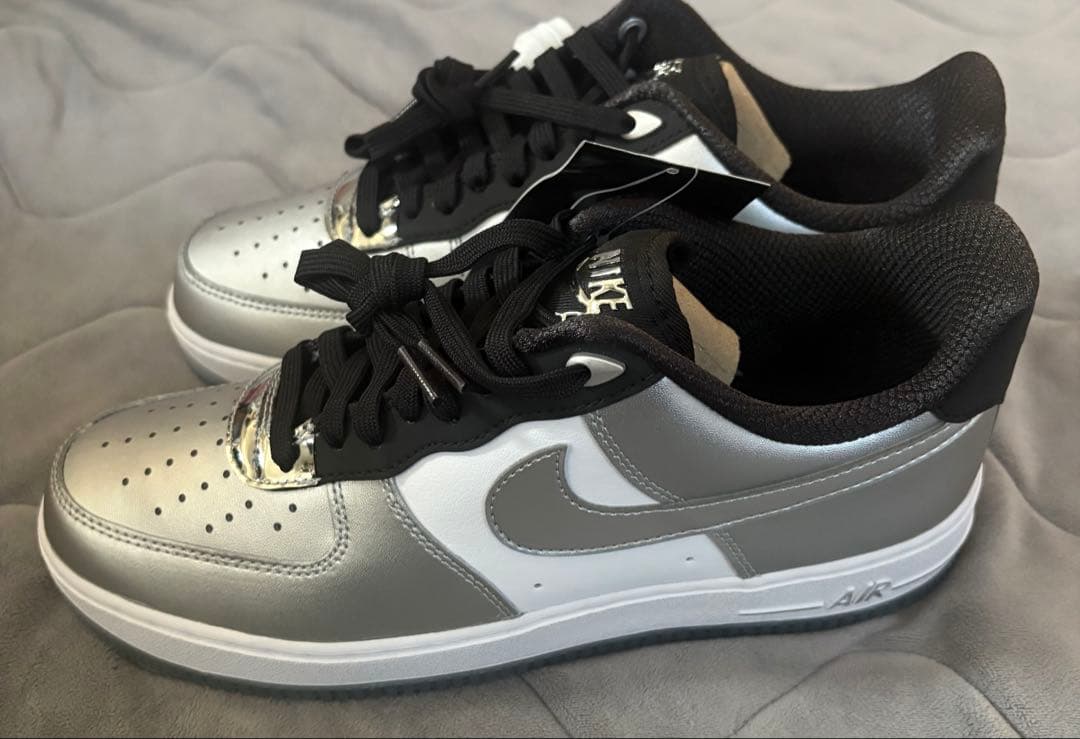 NIKE AIR FORCE 1 '07 SE ナイキ エア フォース 1