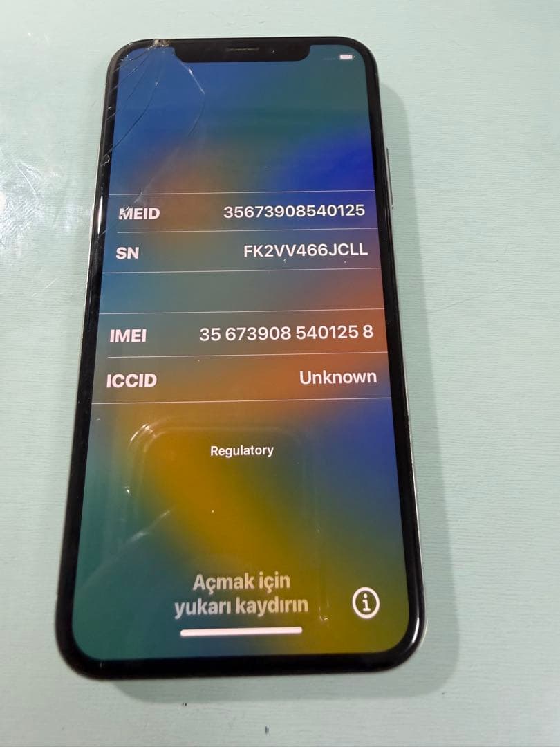 【良品】Apple iPhoneX 64G シルバー SIMフリー 箱あり