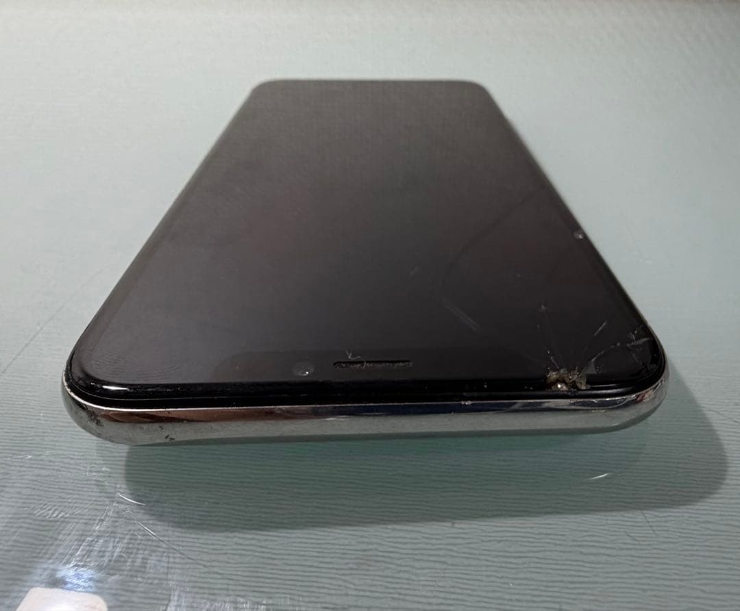 【良品】Apple iPhoneX 64G シルバー SIMフリー 箱あり