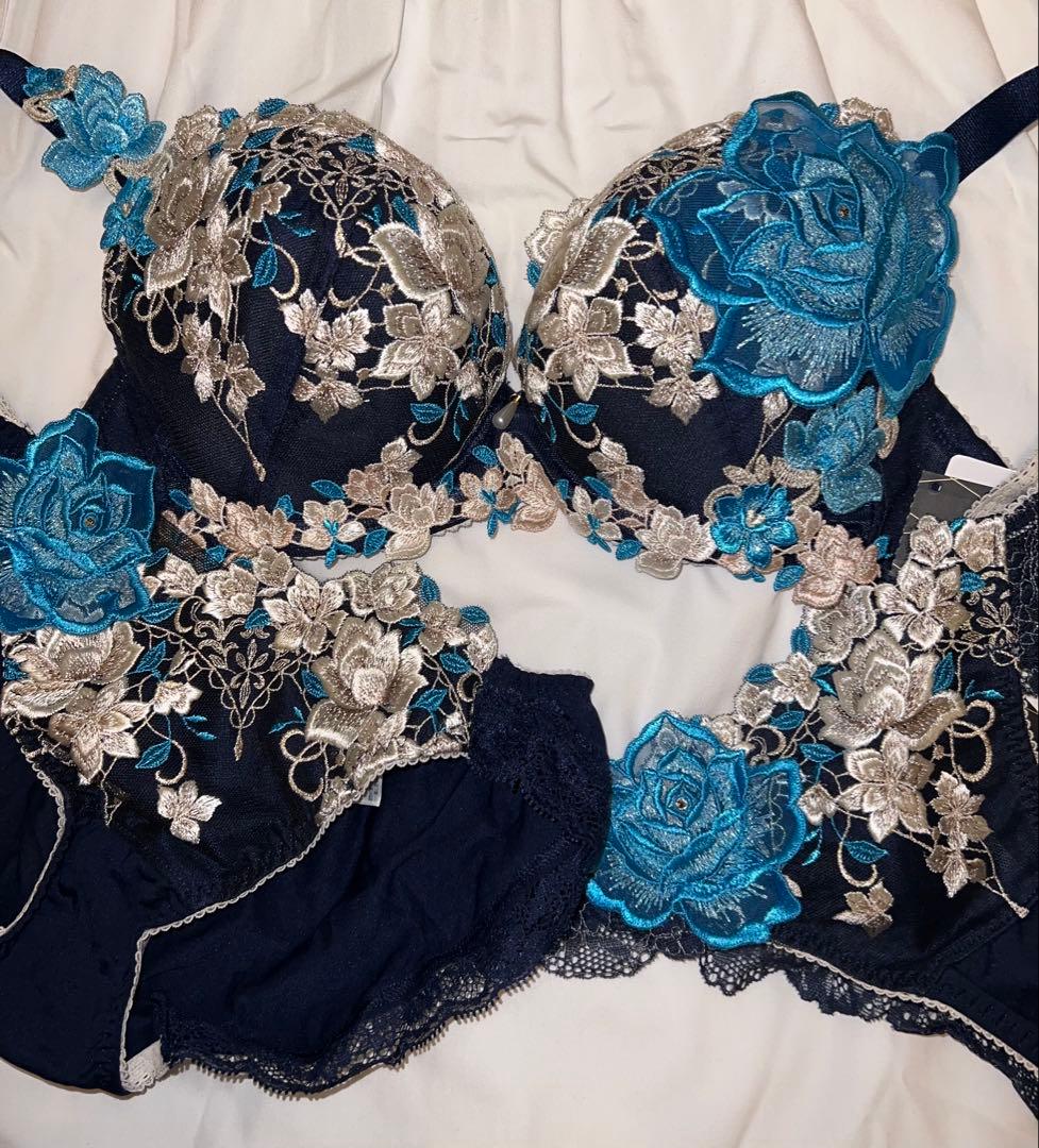 サルート　3点セット　F65/M