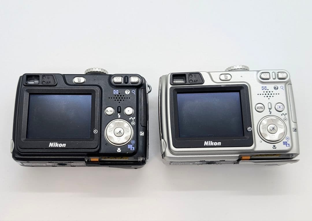 Nikon COOLPIX デジタルカメラ 2台 動作品 バッテリー付 訳あり