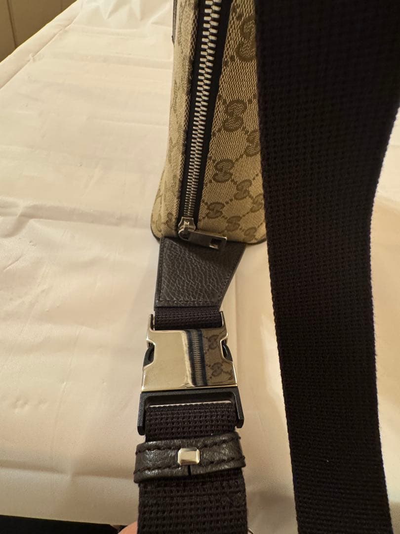 【値引しました】⭐︎美品⭐︎GUCCI ボディバッグ キャンバス 630915