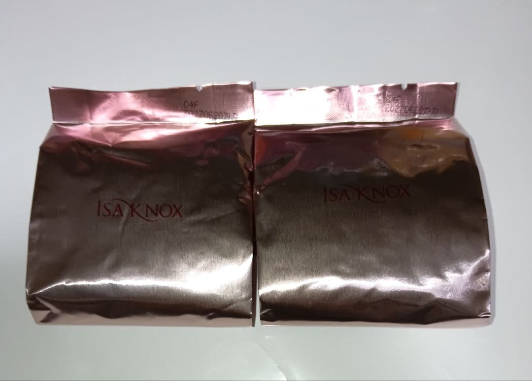 ISAYNOK イザノックス　クッションファンデーション レフィル ケース