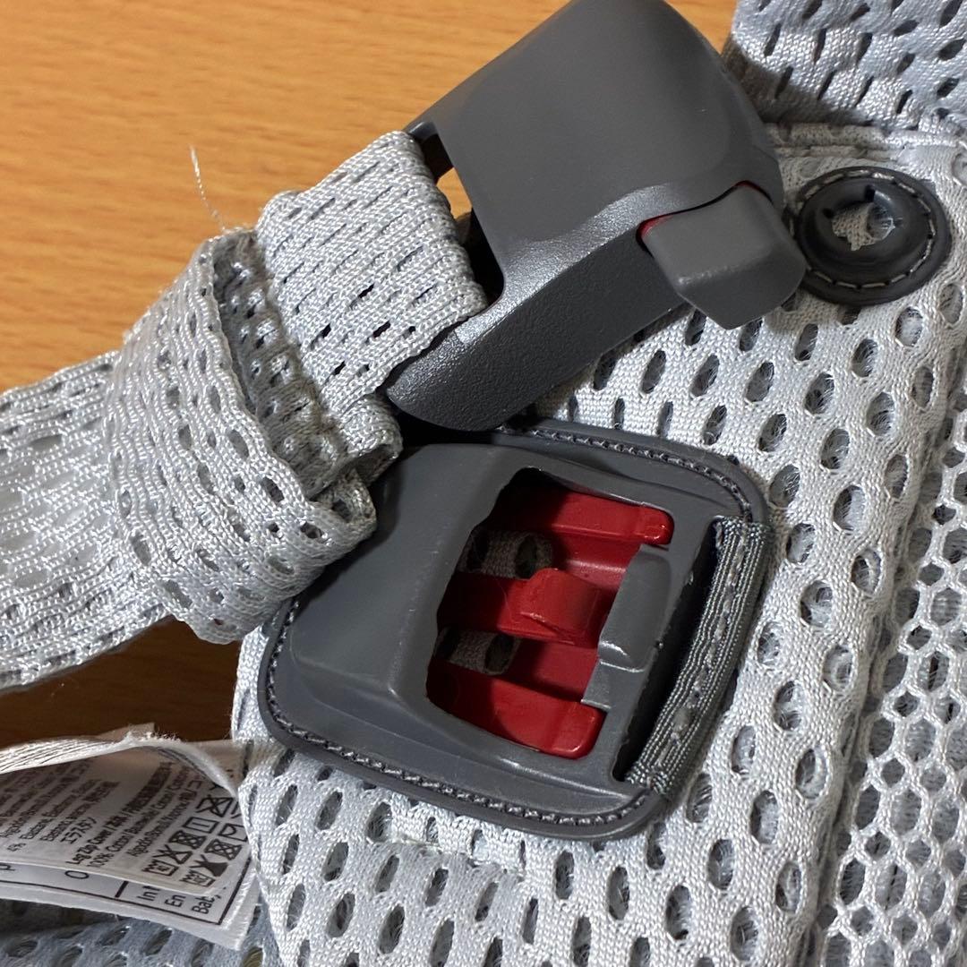 ベビービョルン ハーモニー メッシュ シルバー 抱っこ紐