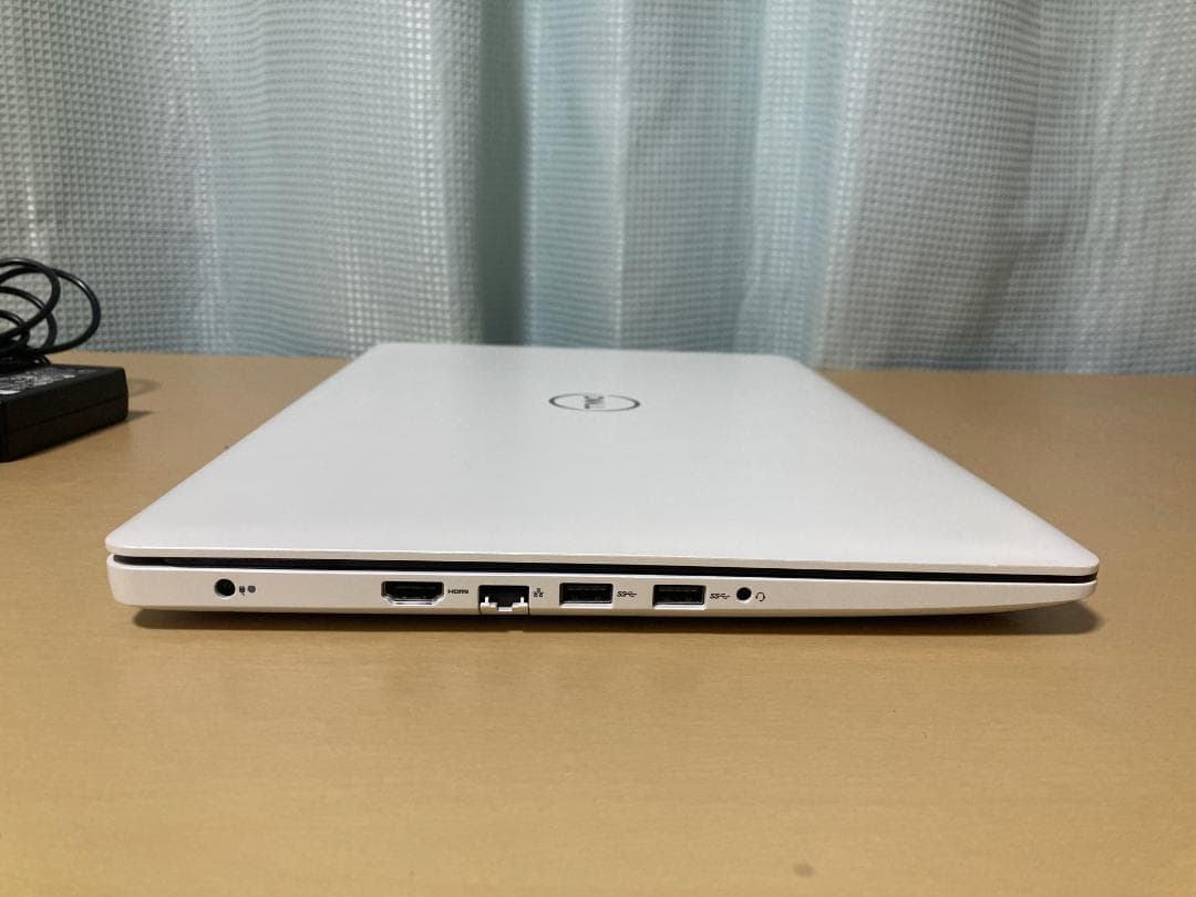 ★★DELL　ノート/HDD 1000GB/第8世代Core i5/メモリ8GB