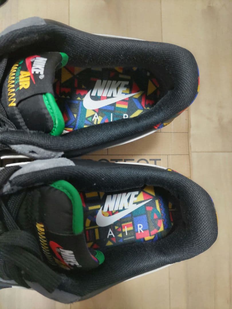 ハ*ー様 ナイキ エアフォース1 '07 LV8　スニーカー　シューズ　靴　26