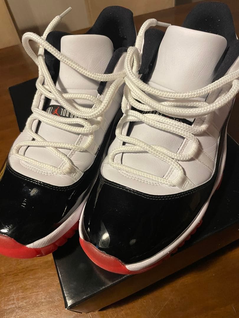 AIRJORDAN11 RETRO LOW 29センチ　赤白黒