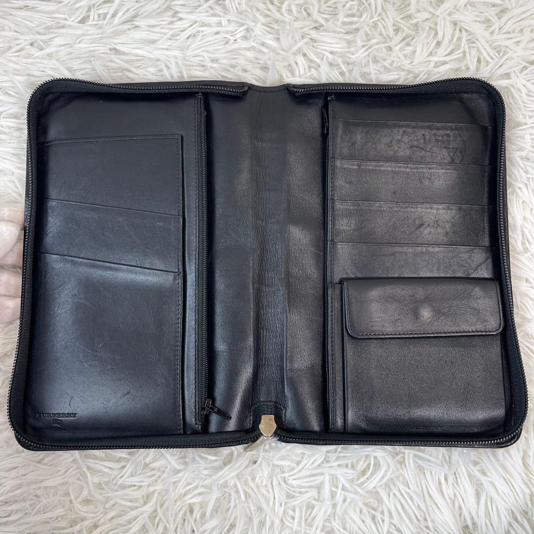 美品✨BURBERRY トラベルケース クラッチバッグ 小銭入 札入 長財布 黒