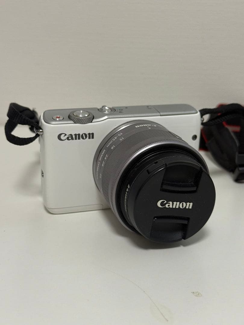 CANON キャノン EOS M10 ホワイト カメラ