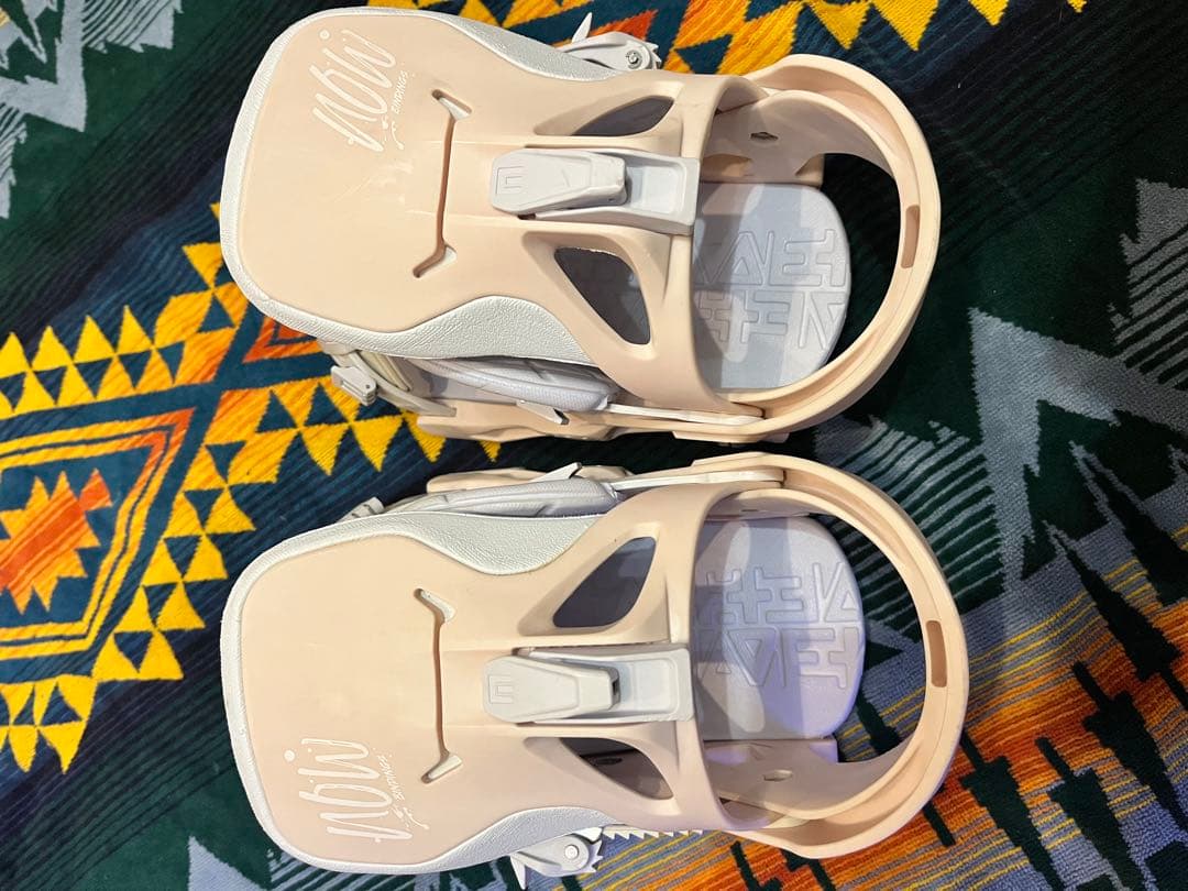 【定価10万以上】スノーボードセット ビンディング レディース 143cm