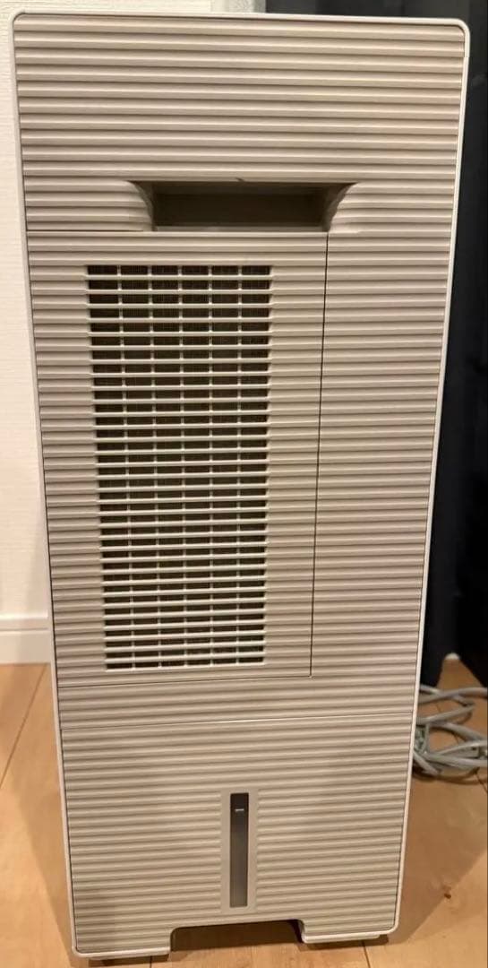 【美品】panasonic 衣類乾燥除湿機　F-YEX120B