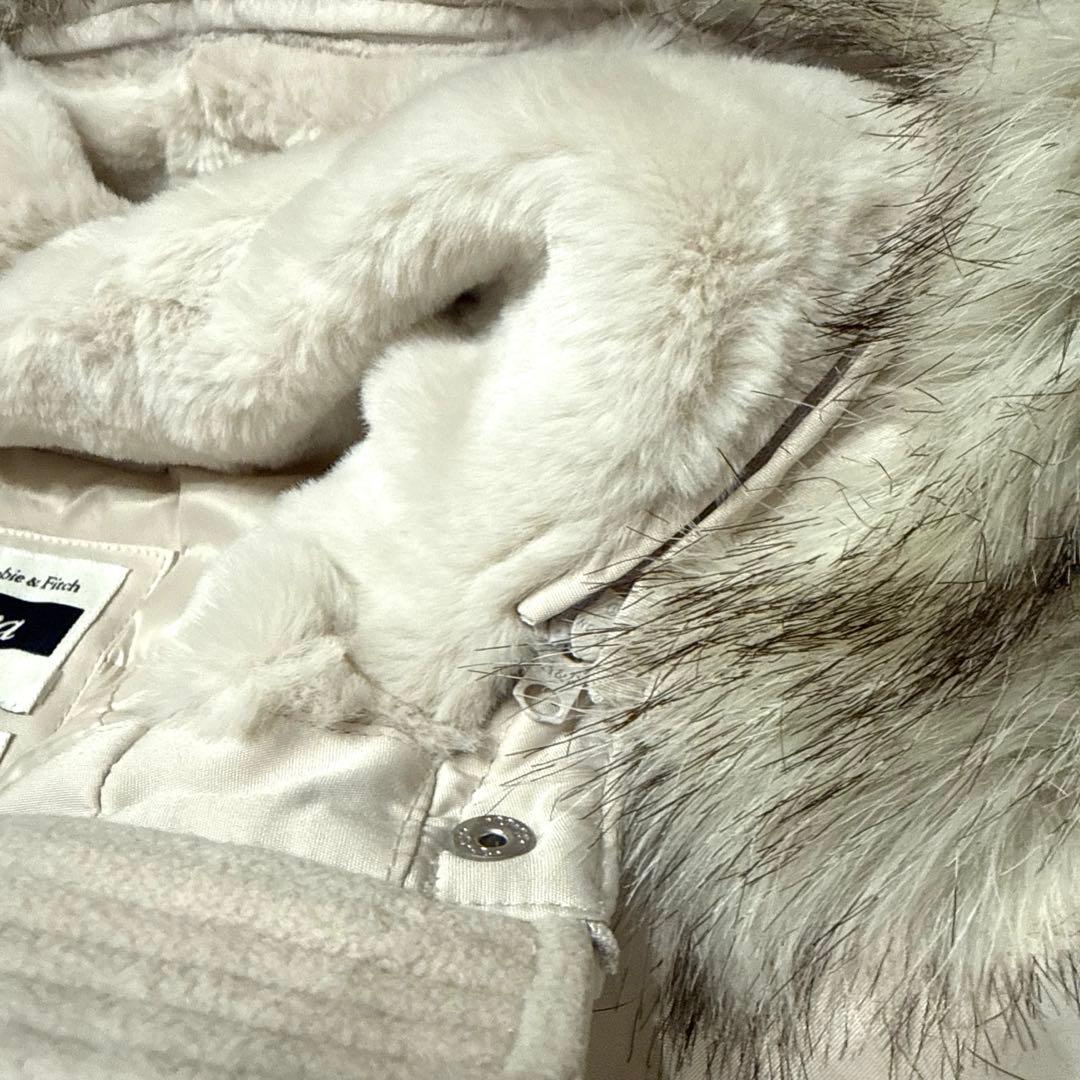 アバクロンビー&フィッチ ダウン極暖