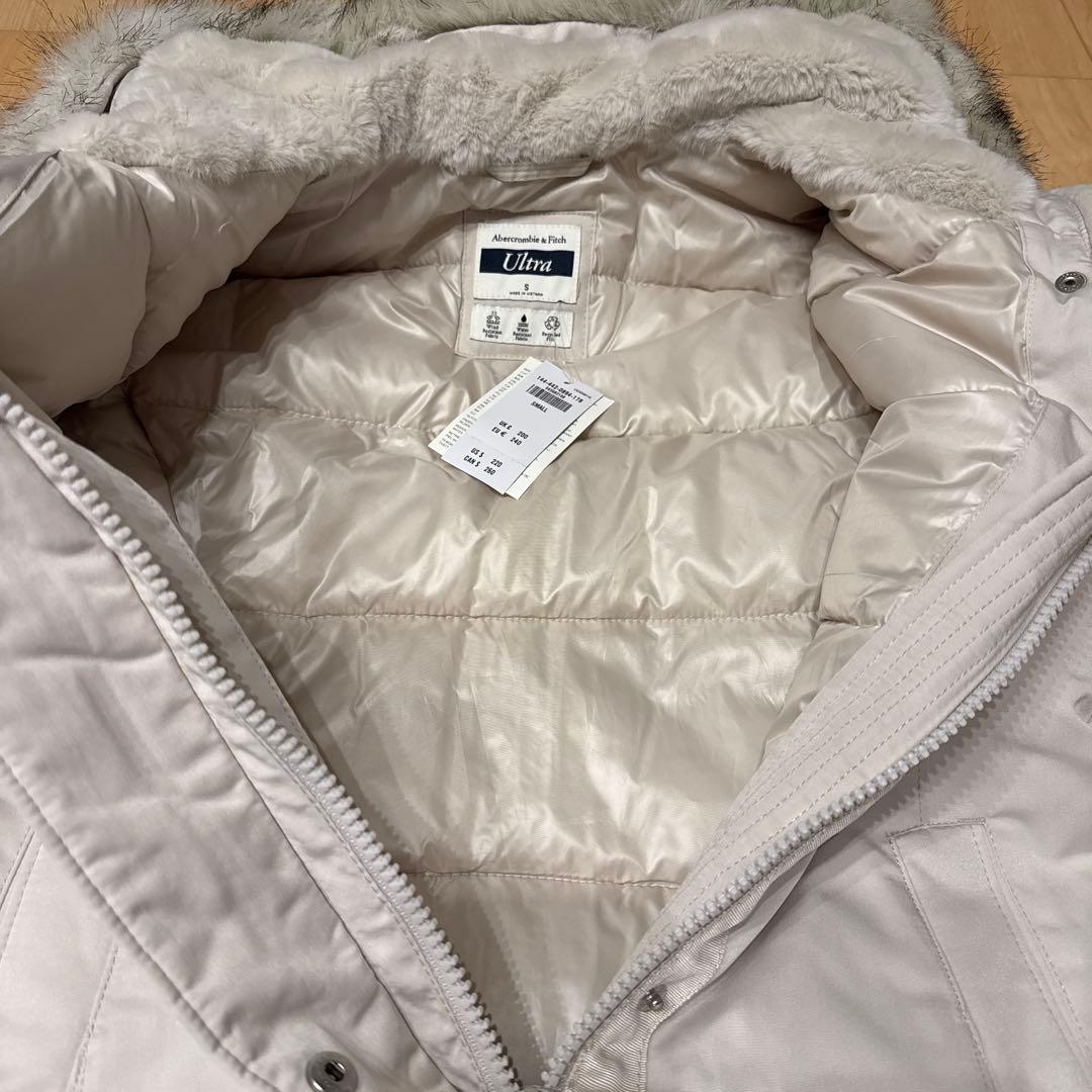 アバクロンビー&フィッチ ダウン極暖