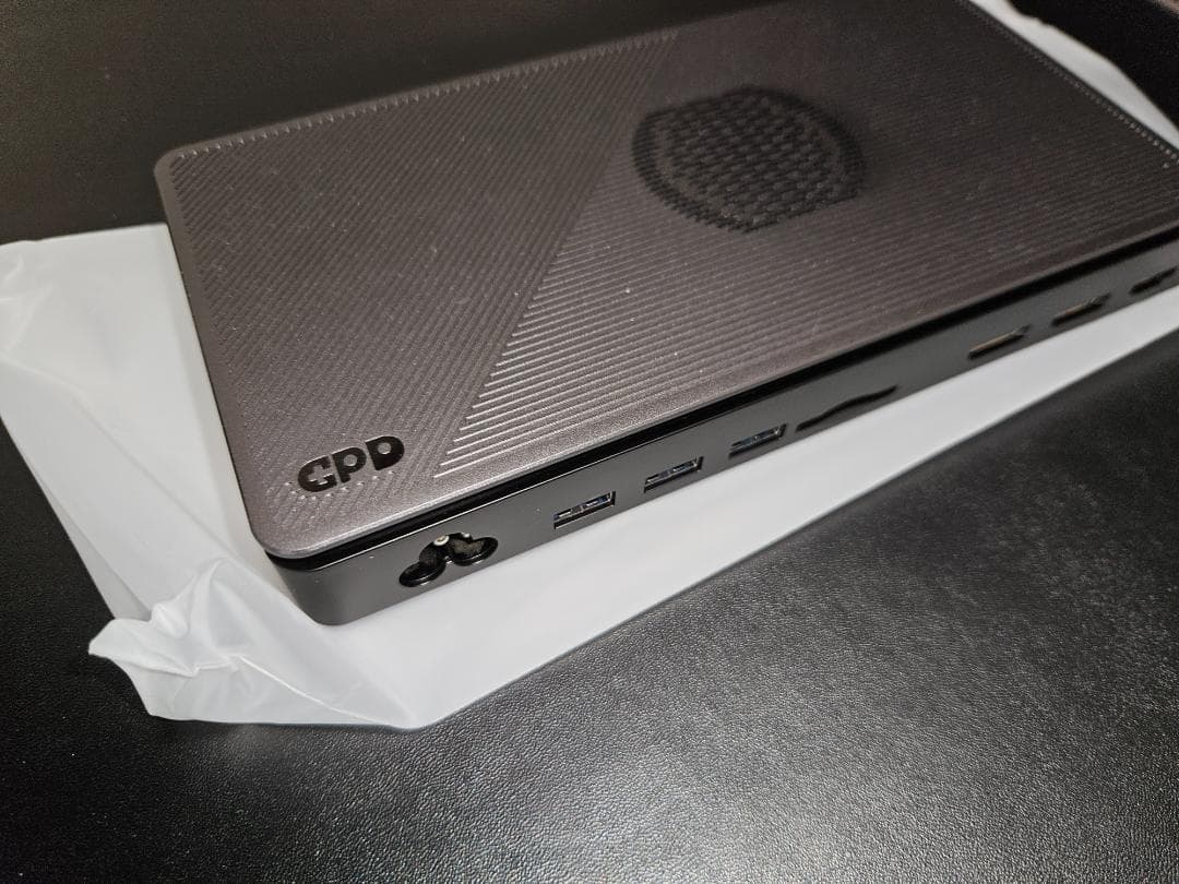 美品 GPD G1 2024 外付けGPU GPDG1RX78