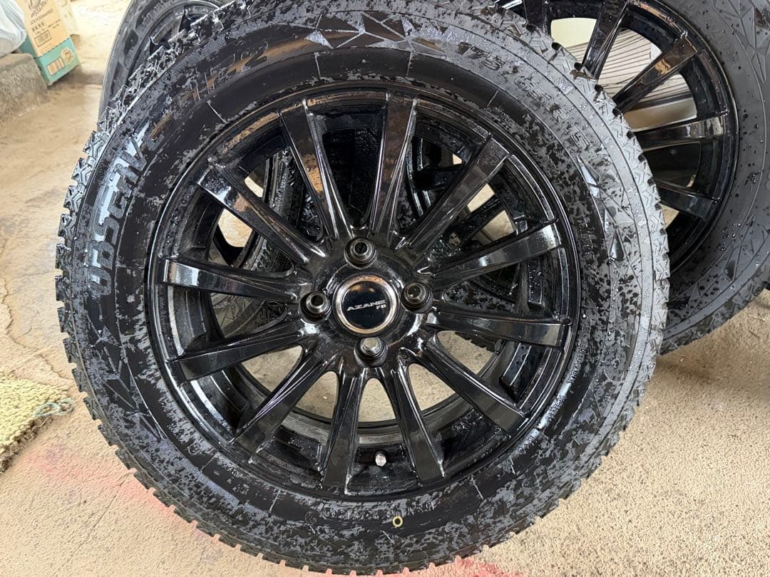え*ん様 175/65R15 ４本　TOYO GIZ2 スタッドレス　アルミ