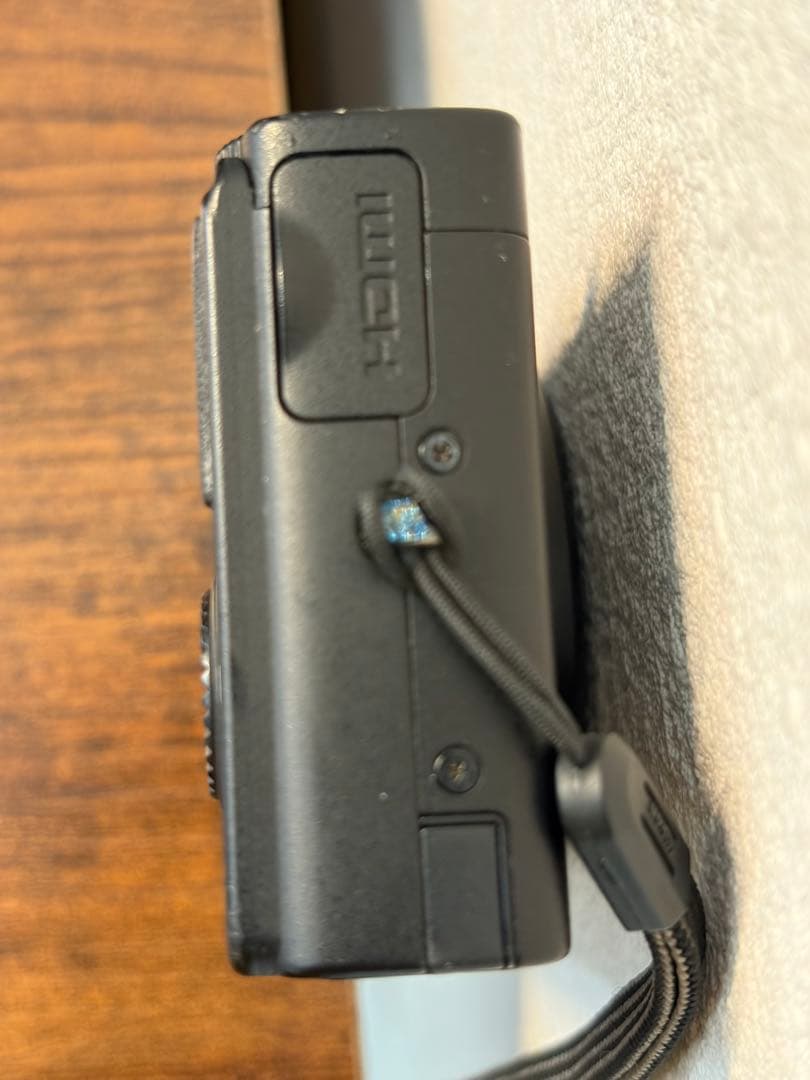 小*ビ様 【ジャンク品】Nikon COOLPIX P310 コンパクトデジタル