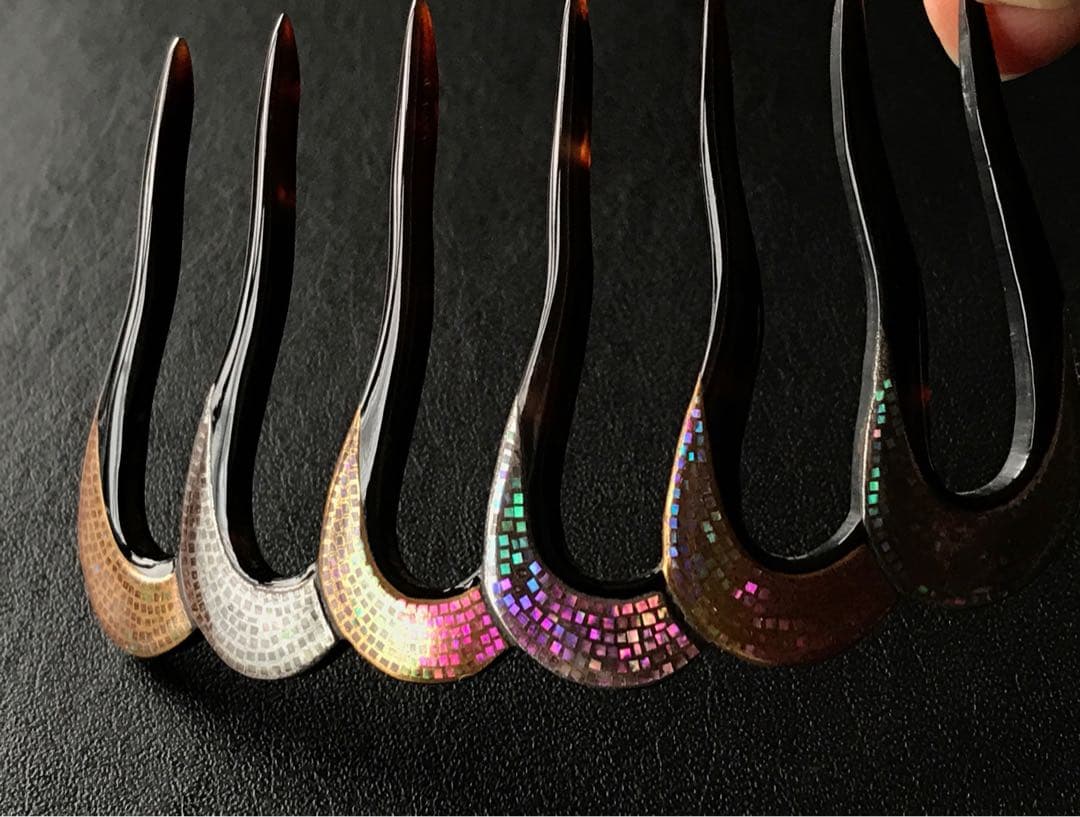 本鼈甲　螺鈿細工　櫛　アンティーク　桐箱入り