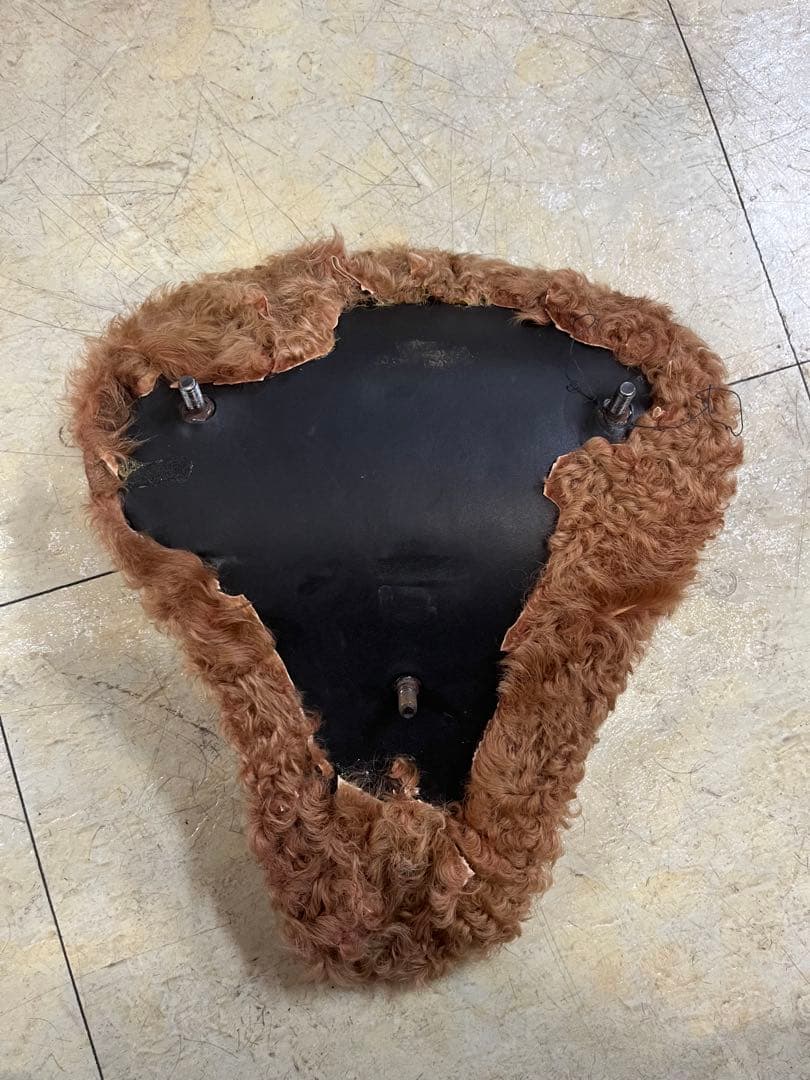 羊毛　シート　ハーレー　xs650 sr400 パン　ショベル　wl