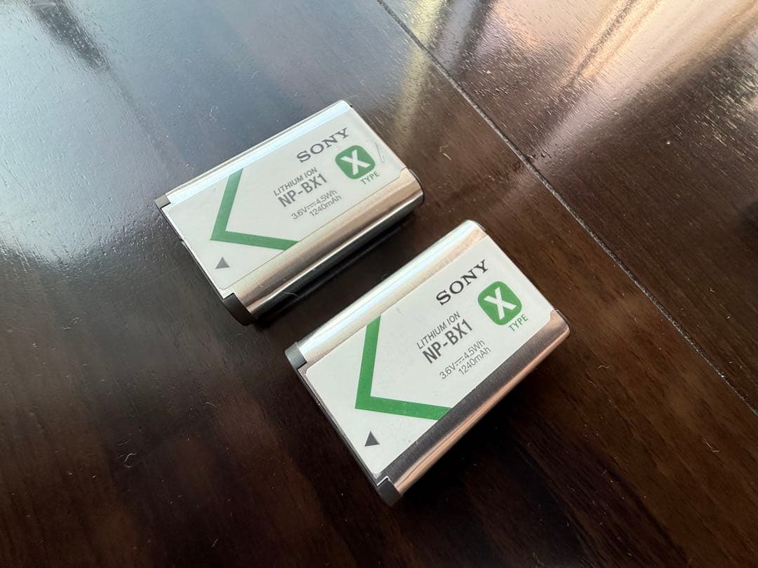 【美品】SONY Vlogカメラ ZV-1 セット（グリップ・SDカード）