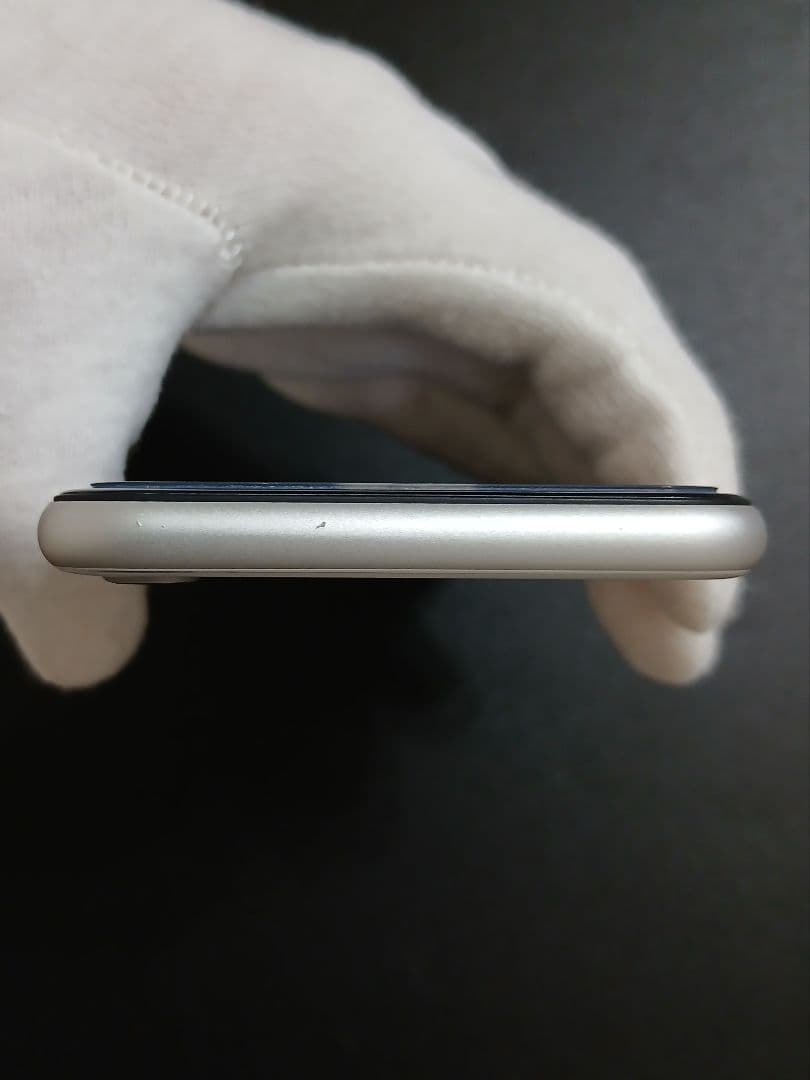 iPhoneSE 第2世代　64GB ジャンク 初期化済み ホワイト