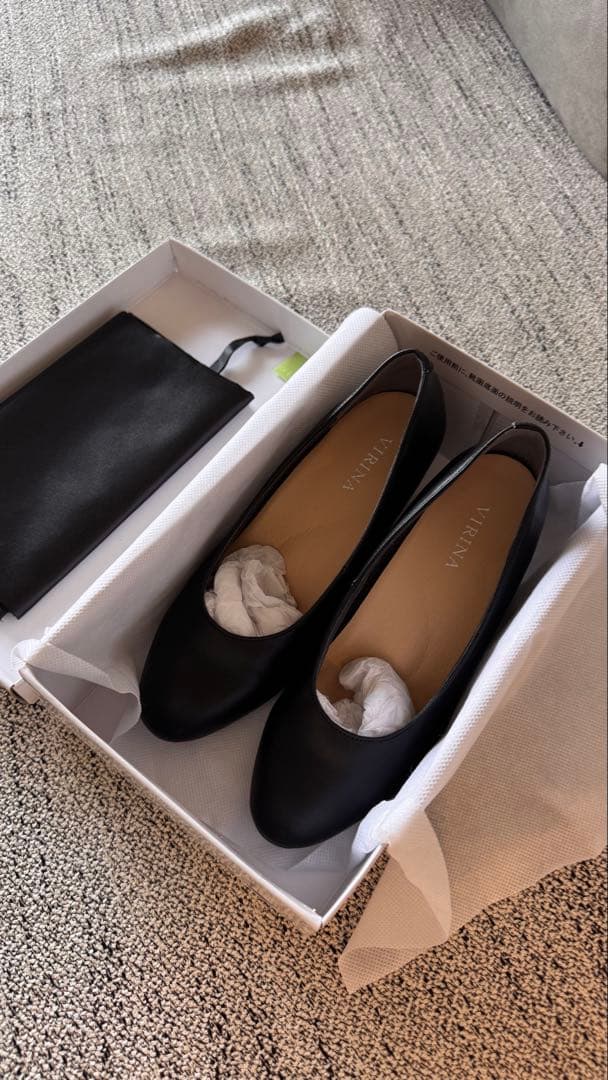 ヴィリーナ VIRINA ネセサリーパンプス （ブラック）22.5