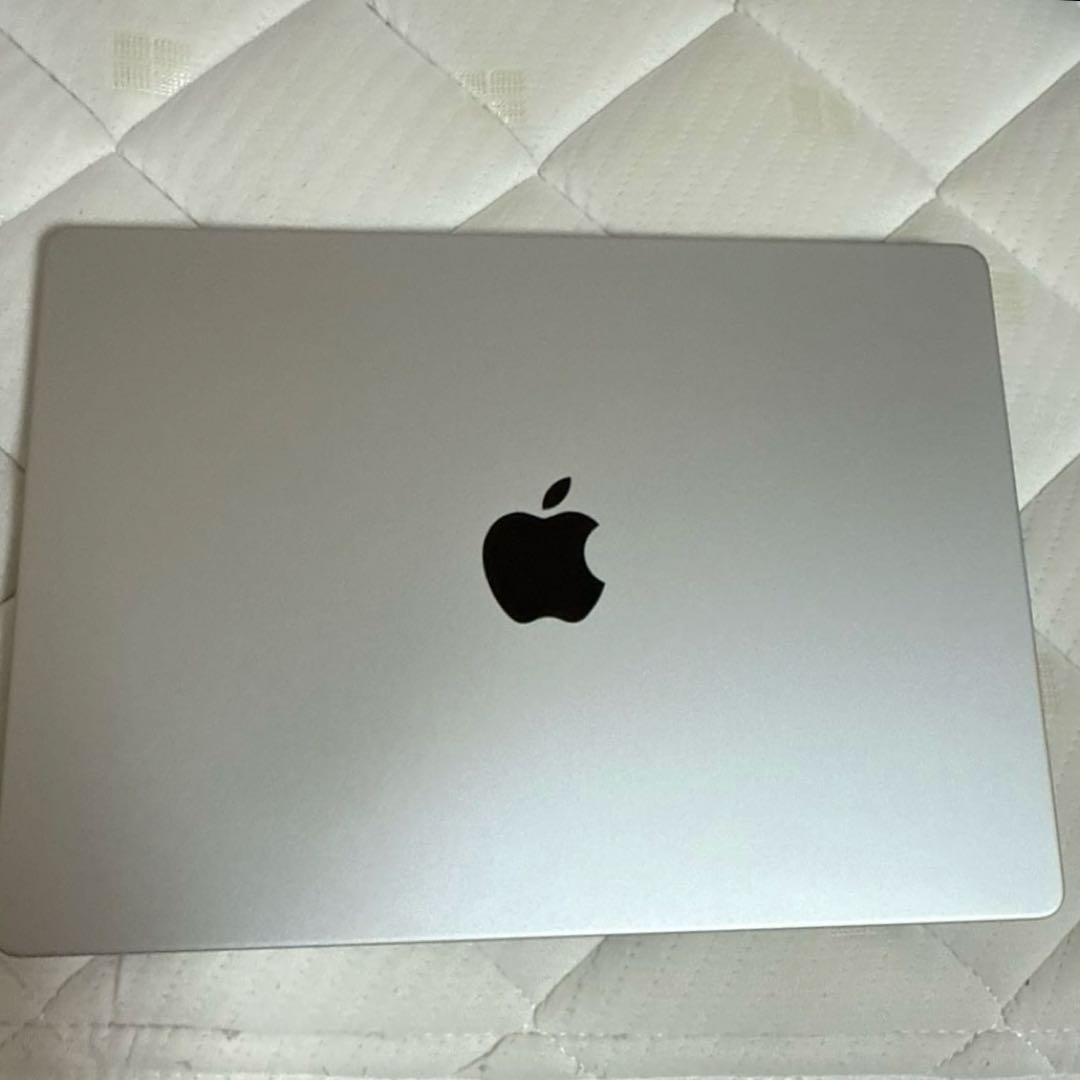MacBook本体 MacBook Pro M2Pro 16GB/512GB