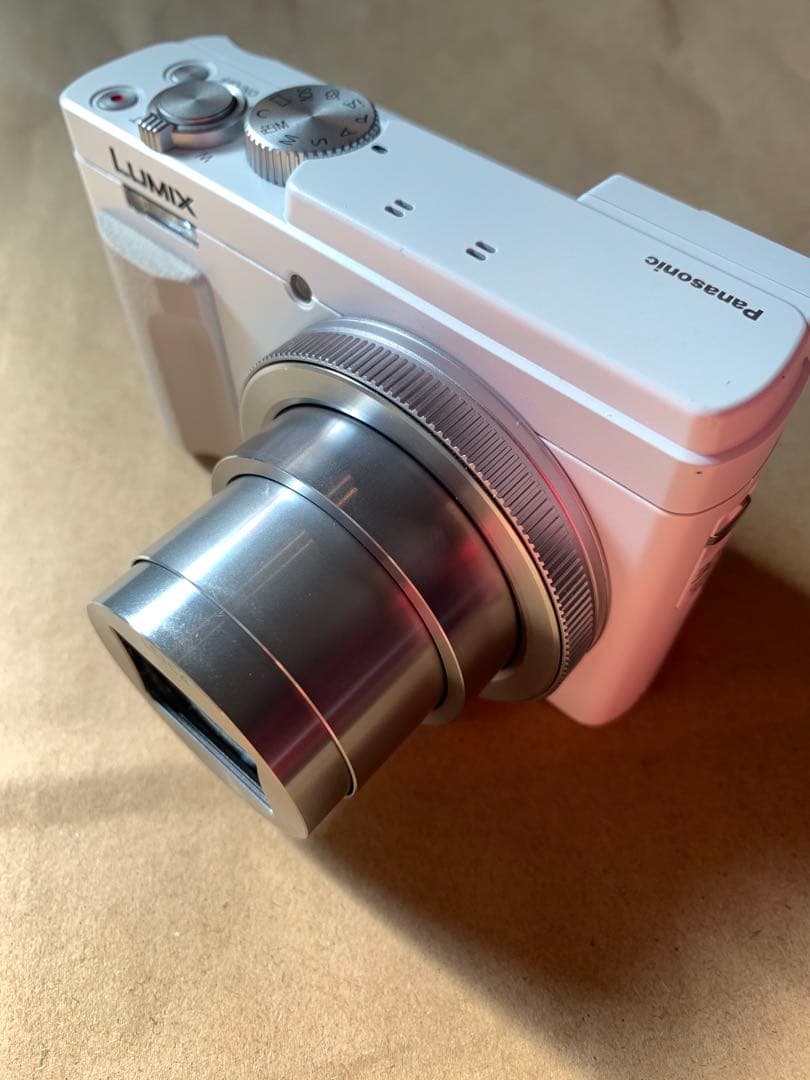 【付属品完備】LUMIX DC-TZ95 ホワイト（自撮り・光学30倍）