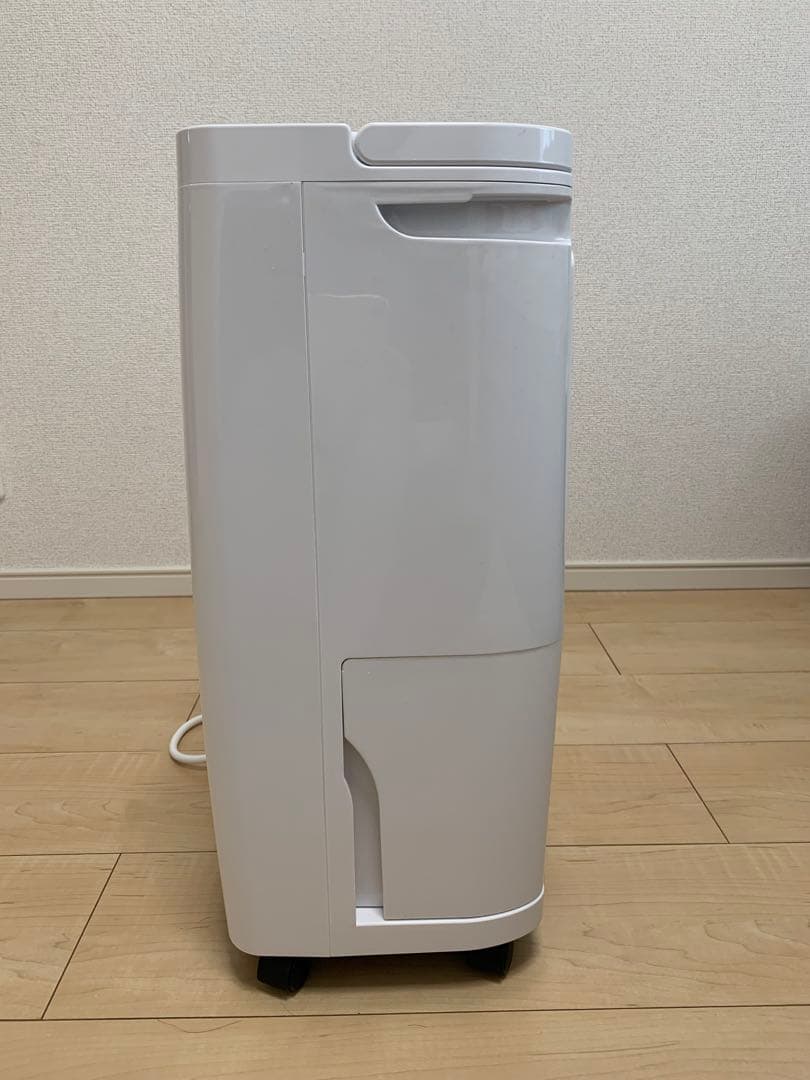 タンスのゲン　ホワイト コンプレッサー式除湿機 2025年モデル